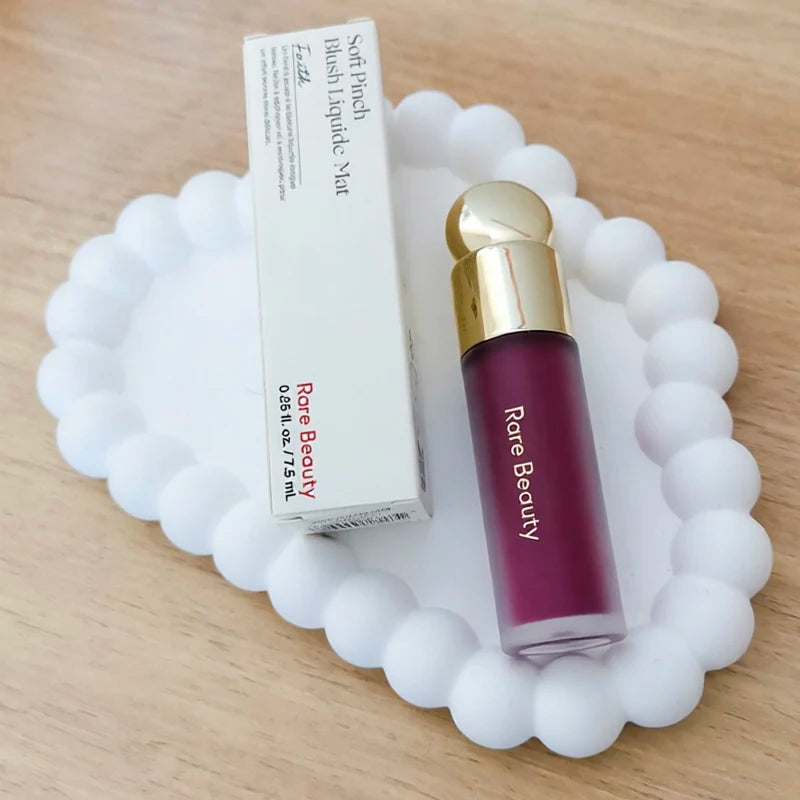 Blush & Contour Liquide — Texture Légère, Modulable & Longue Tenue