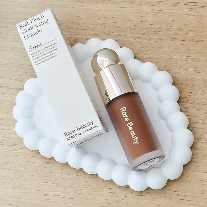 Blush & Contour Liquide Velours — Teinte Naturelle, Légère & Longue Tenue