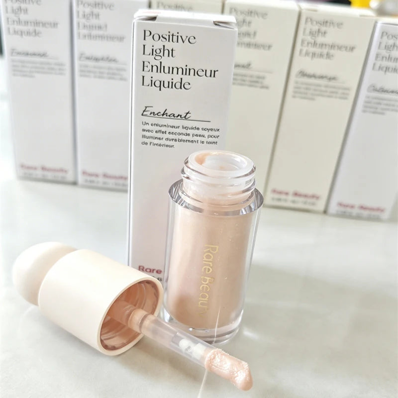 Stick Maquillage 3-en-1 — Contour, Blush & Highlighter Liquide, Fini Naturel & Waterproof