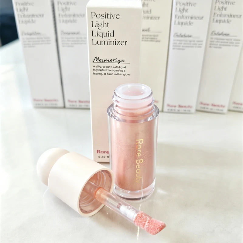 Stick Maquillage 3-en-1 — Contour, Blush & Highlighter Liquide, Fini Naturel & Waterproof