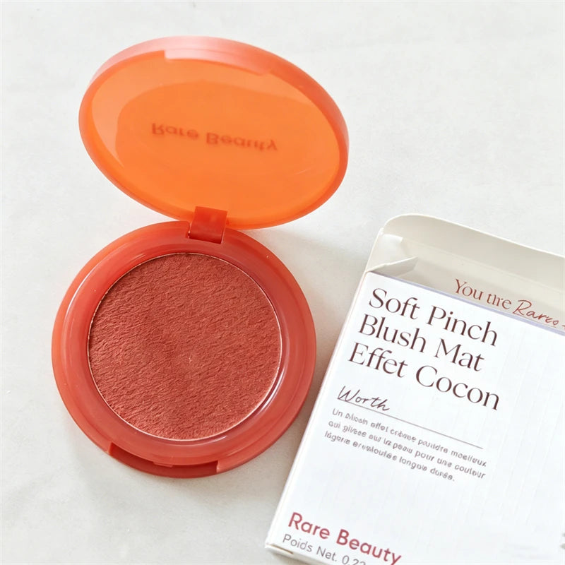 Blush & Contour Liquide — Texture Légère, Modulable & Longue Tenue