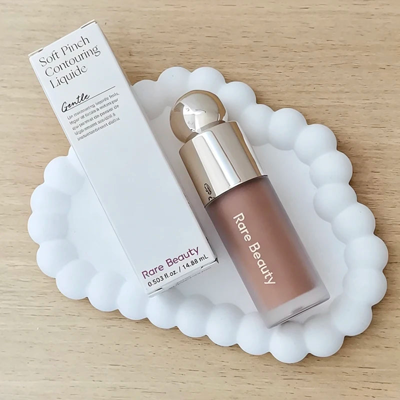 Blush & Contour Liquide Velours — Teinte Naturelle, Légère & Longue Tenue