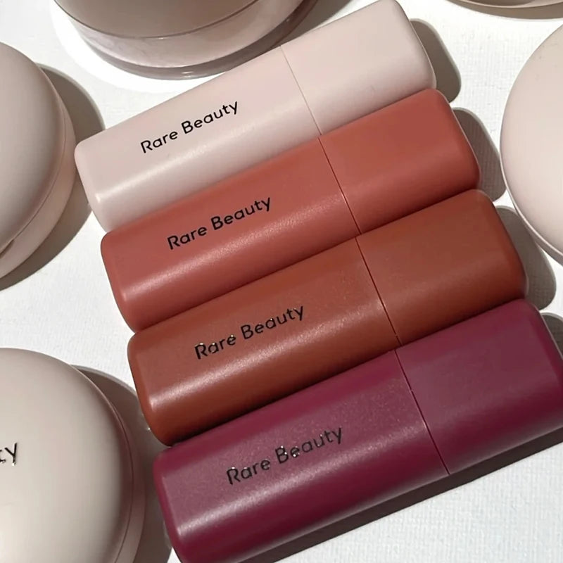 ButterGlow™ — Baume à Lèvres Hydratant & Repulpant